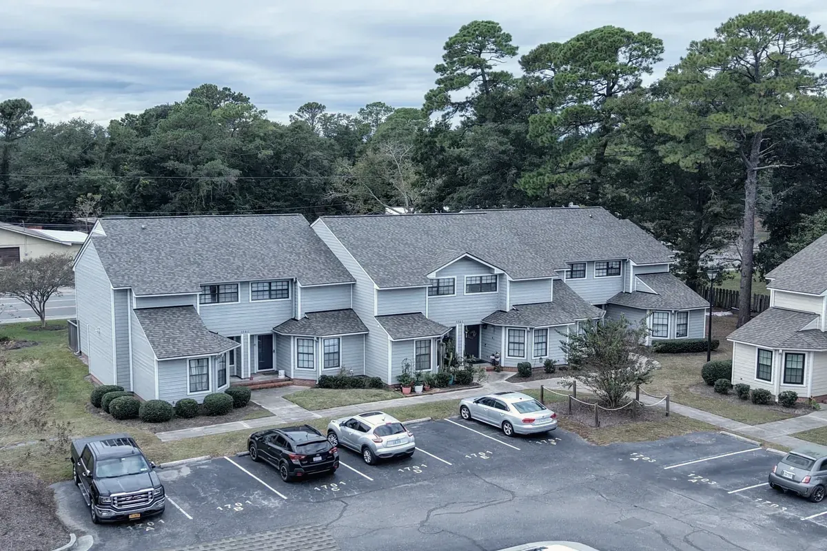 Howard Roofing project photo 6